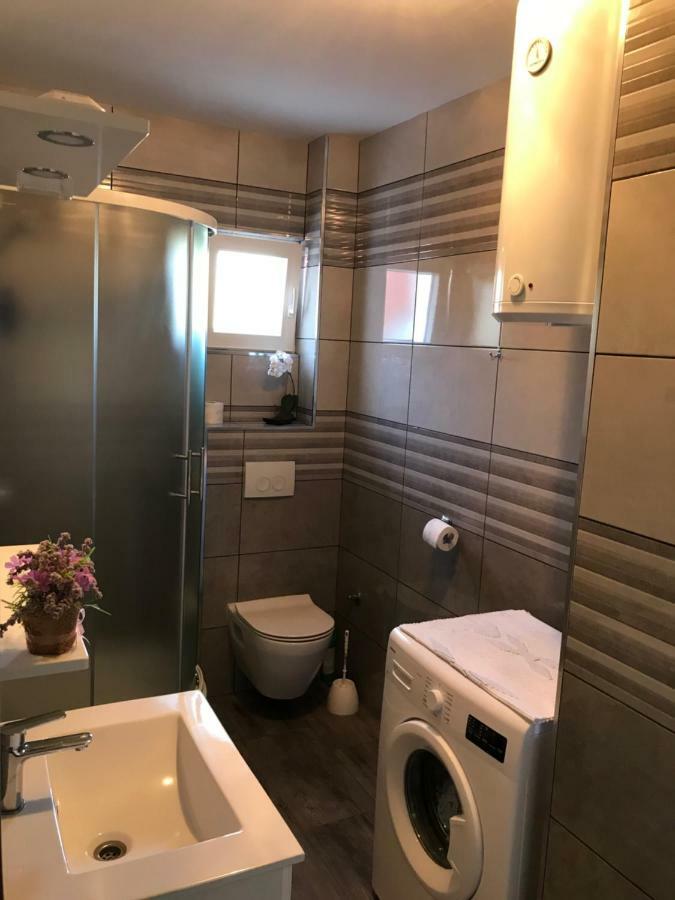 Apartment Santa Marina Primošten Екстериор снимка