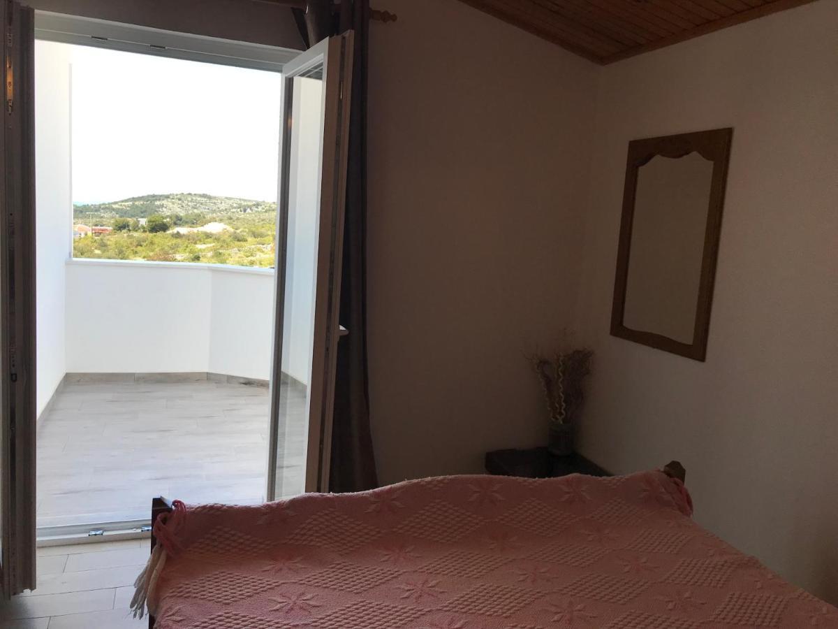 Apartment Santa Marina Primošten Екстериор снимка